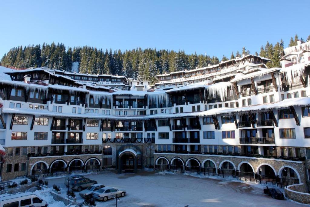 Top Of The Mountain Гранд Манастира Частни Апартаменти Pamporovo Eksteriør bilde